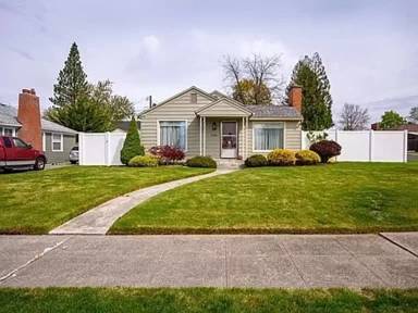 Main picture of 2404 W Upton Ave