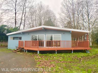 Main picture of 3545 W Lake Sammamish Pkwy SE