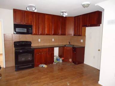 Main picture of 8029 Erdrick St
