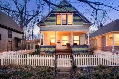 Main picture of 1523 9th Ave