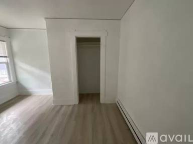 Main picture of 4547 19th Ave NE