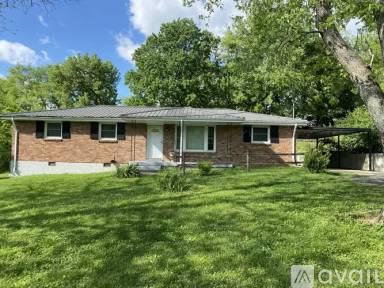 Main picture of 108 Robinhood Cir