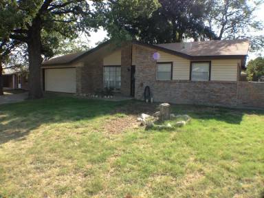 Main picture of 705 Kate St