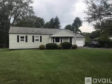 Main picture of 5028 Lake Vista Dr
