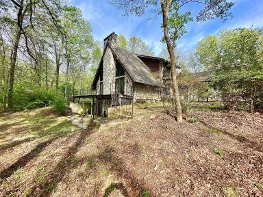 Main picture of 682 County Road 811