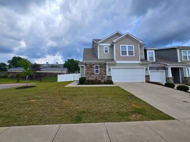 Main picture of 301 Albemarle Ln
