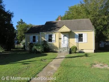 Main picture of 1860 Oakland St