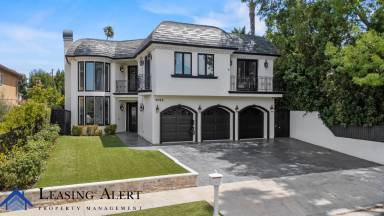 Main picture of 5011 Hayvenhurst Ave