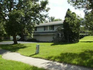 Main picture of 9616 Utica Rd