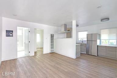 Main picture of 4233 Burns Ave