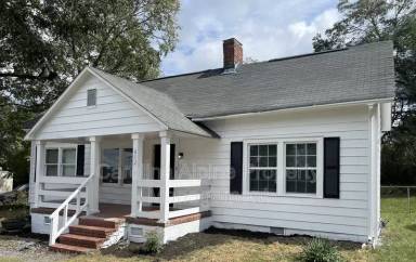 Main picture of 412 S Webb St
