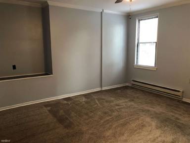 Main picture of 2720 Sarah St