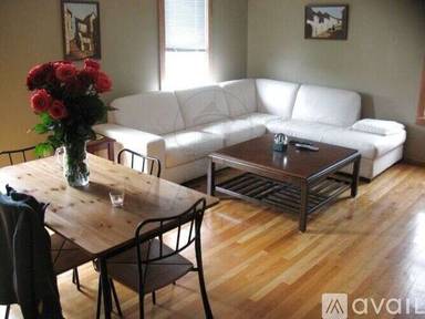 Main picture of 7 Jay St