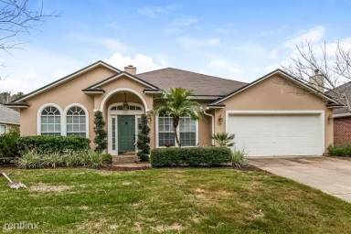 Main picture of 809 W Cumberland Ct