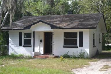Main picture of 424 NE 9th Ave