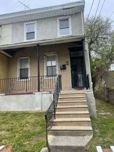 Main picture of 7005 Greenway Ave