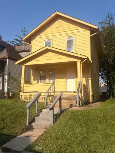 Main picture of 151 S Eureka Ave