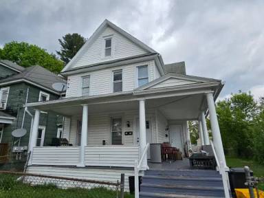 Main picture of 16 Oliver St