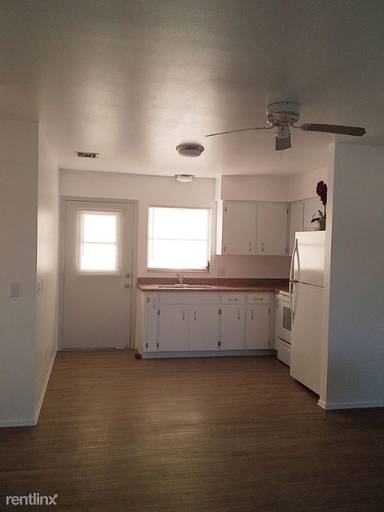 Main picture of 309 Shore Rd