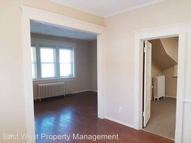 Main picture of 121 N 26th Ave W