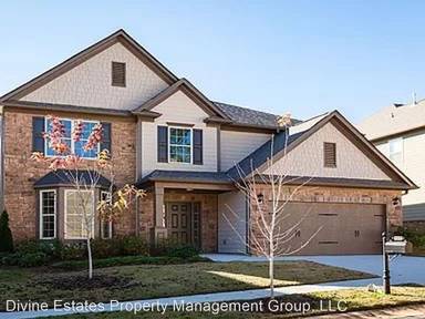 Main picture of 1124 Pebble Creek Ln