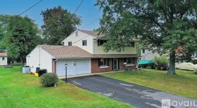 Main picture of 24 Langley Rd