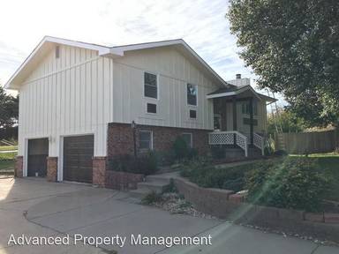 Main picture of 2001 Danbury Ct