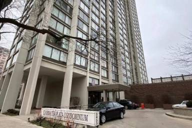 Main picture of 5445 Edgewater Plaza Condos