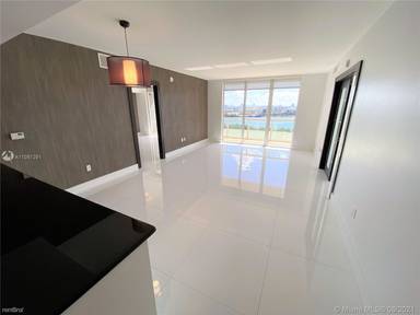 Main picture of 50 Biscayne Condos