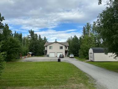 Main picture of 3001 N Chandelle Ct