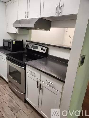 Main picture of 5901 Washington St