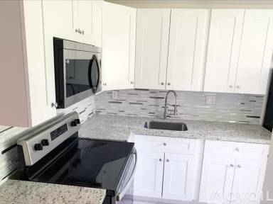 Main picture of 508 Gardens Dr