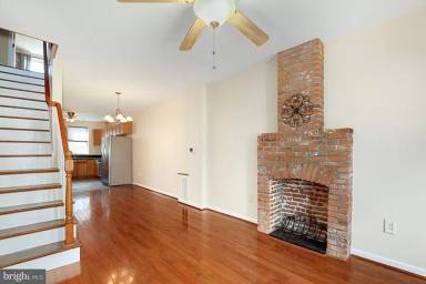 Main picture of 123 Burnett St
