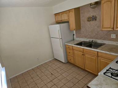 Main picture of 422 Virginia St NE