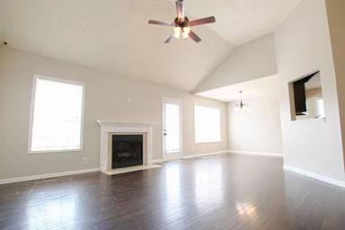 Main picture of 1049 Mile High Dr