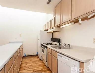 Main picture of 2519 N Lincoln Ave