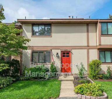 Main picture of 645 Deer Watch Rd