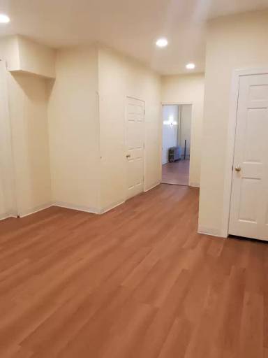 Main picture of 2937 Eastern Ave