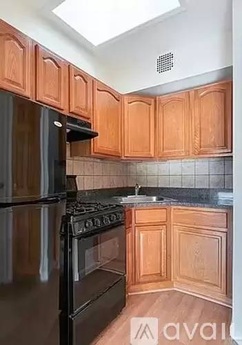 Main picture of 1106 Bushwick Ave