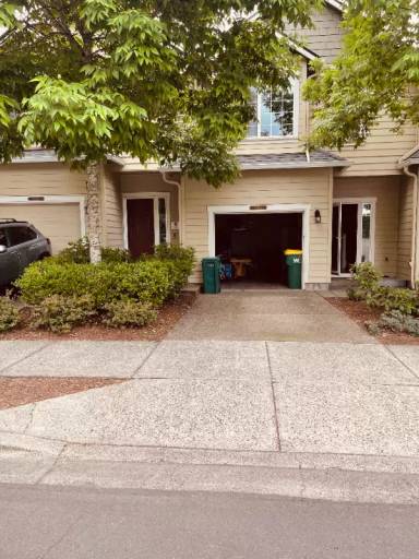 Main picture of 16224 NW Fescue Ct