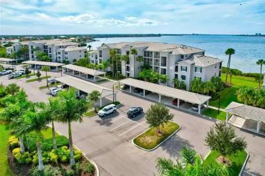 Main picture of 910 Tidewater Shores Loop