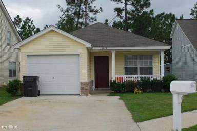 Main picture of 13505 Warren Dr