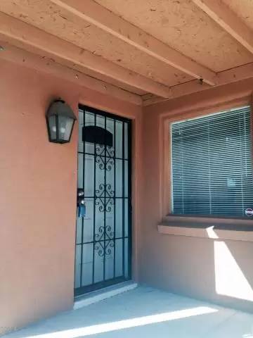Main picture of 4251 E 4th St