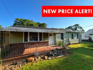 Main picture of 308 Gordon St