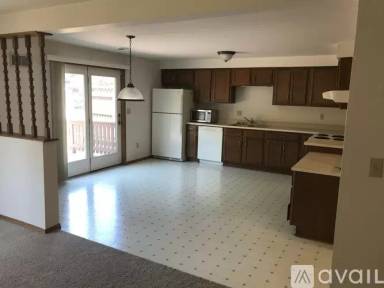 Main picture of 2995 Humboldt Rd