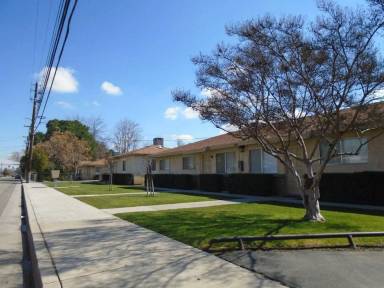 Main picture of 2315 Palm St