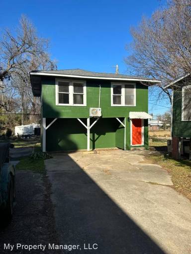 Main picture of 270 Vine St