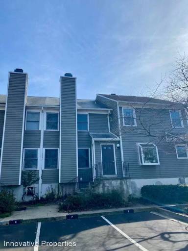 Main picture of 7 Janwall Ct
