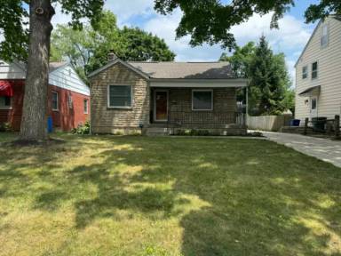 Main picture of 236 Powhatan Ave