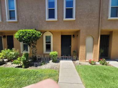 Main picture of 1200 Dana Dr